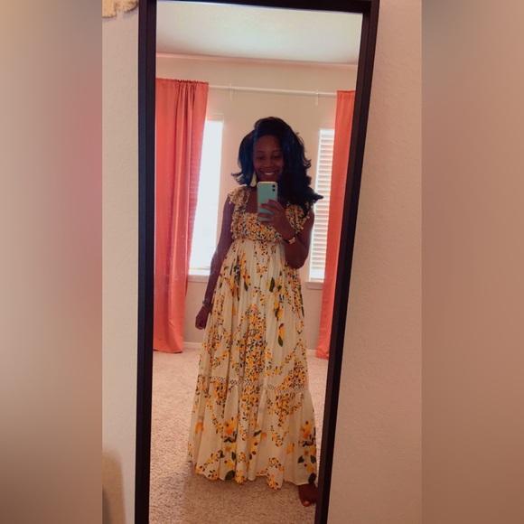 🛑SOLD🛑FARM RIO EUC CASHEW MAXI- xs - Picture 3 of 4